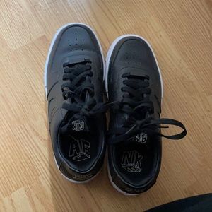 Women’s Nike Air Force 1 Pixel shoes sz 7.5